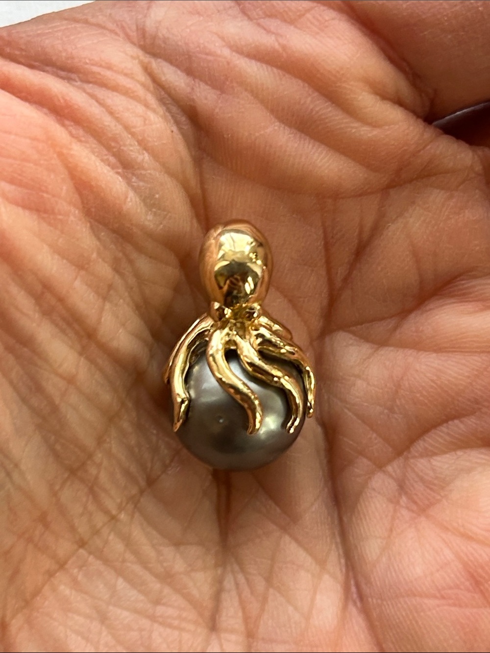 14k Gold Octopus Pendant Tahitian Pearl - Picture 2 of 6